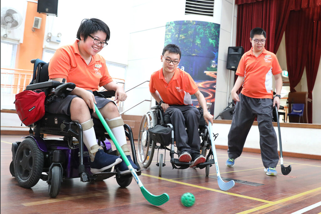 SL playing Boccia